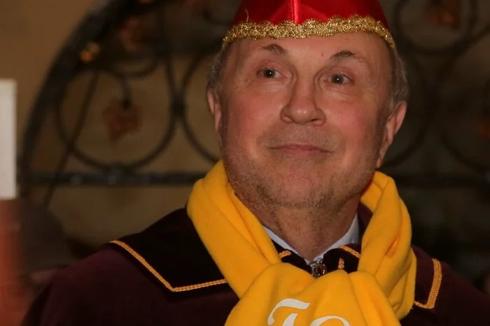 Präsident Willibald Mautner reimte seine Proklamation sogar, sprach allen Beteiligten Dank aus und betonte: "Wer nicht auffällt, der verliert!"