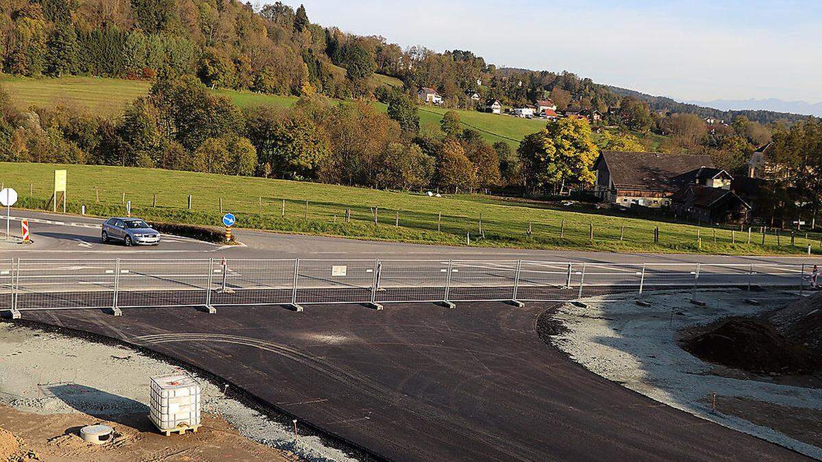 Die neue Zufahrt zum Krankenhaus Waiern