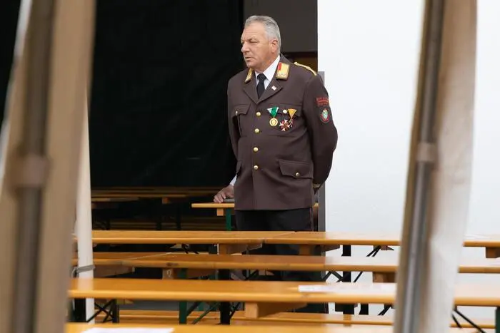 Mit dabei waren Bürgermeister Andreas Geier und Vizebürgermeisterin Cornelia Eiselt, die den Einsatz der Feuerwehr lobten. Für gutes Essen, Getränke und Unterhaltung war bestens gesorgt – ein gelungenes Fest für die ganze Gemeinde. 