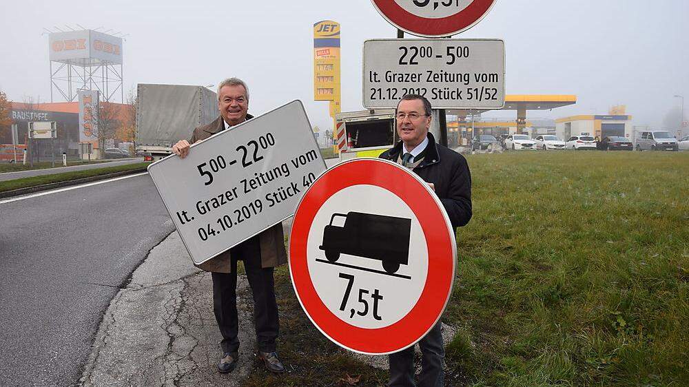 Gemeinsam mit dem ehemaligen Bezirkshauptmann Josef Dick präsentierte Landesrat Lang im Oktober 2019 das Fahrverbot