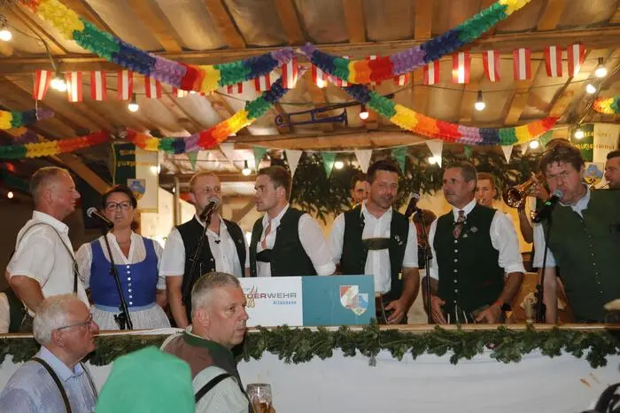 Klicken Sie sich weiter durch ...