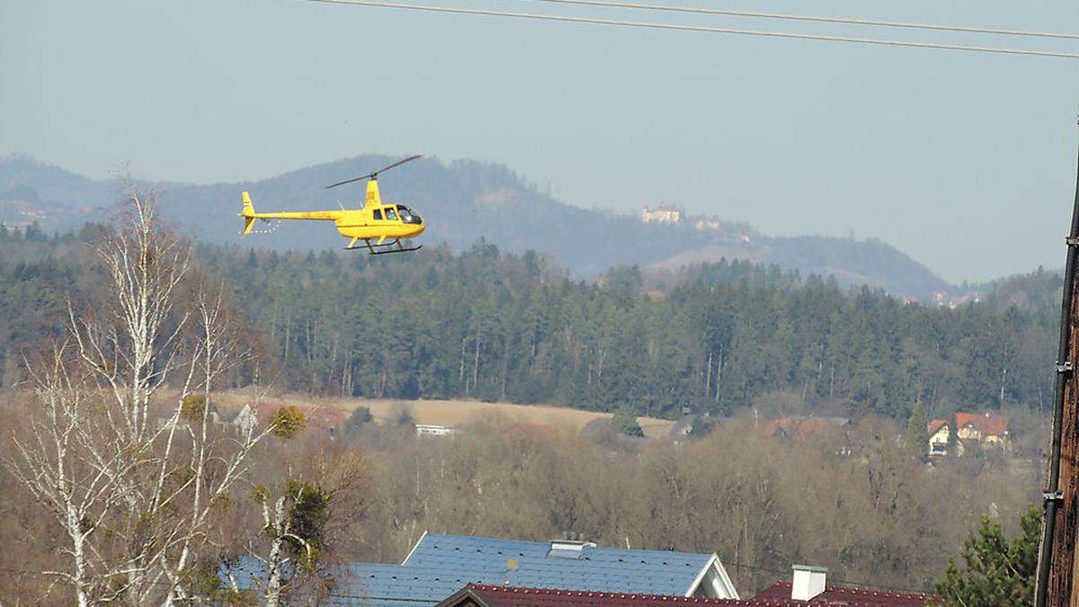 Hubschrauber landeten mitten im Brutgebiet der geschützen Kiebitze