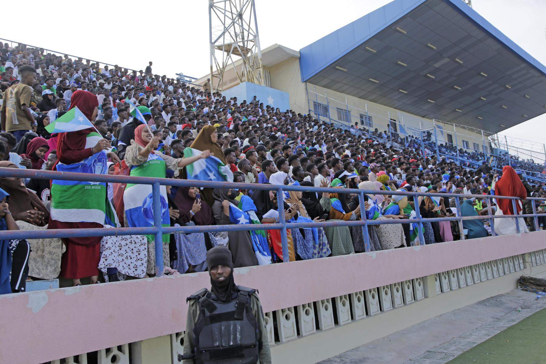 Somalia | Anschlag in Fußballstadion vereitelt, dennoch starben zwei Menschen