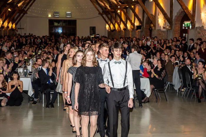 Klicken Sie sich durch die weiteren Bilder des Abends ...