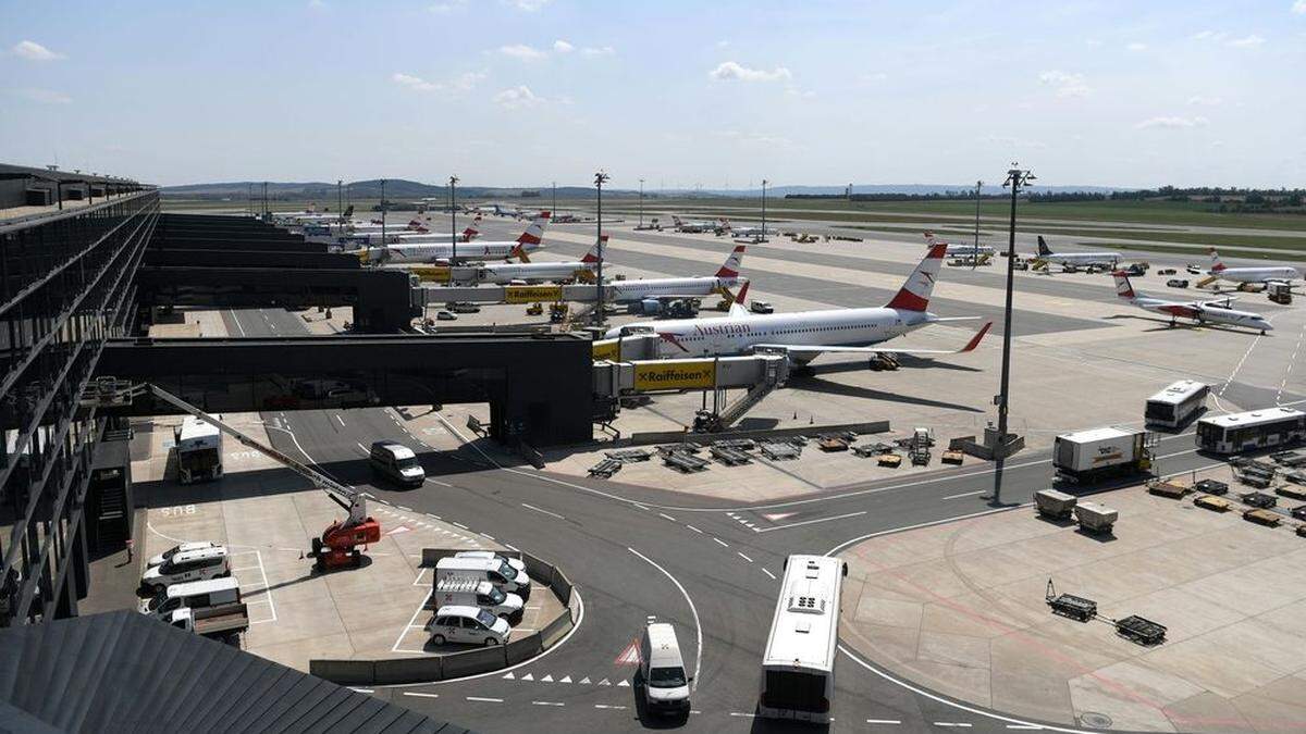 Auf dem Flughafen Wien in Schwechat ist am Montagvormittag eine Maschine der Turkish Airlines außerplanmäßig gelandet