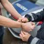 Handschellen, verhaften, Verhaftung, Gefangen, Raub, Diebstahl, Gefahr, Sujet, Feature, Polizei,  am 13.10.2015
