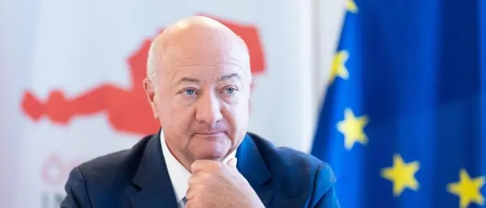 Bundeskanzler Christian Stocker (ÖVP) muss nach Aussagen im Zuge seiner Sommertour zurückrudern. Zu Recht. 
