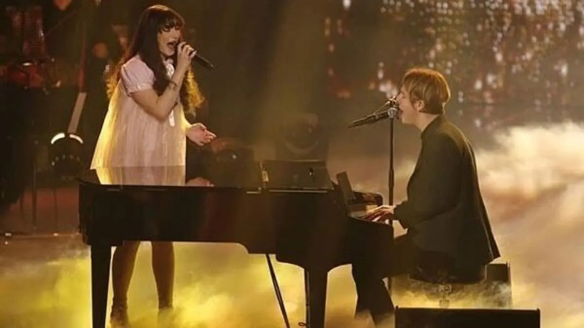 Jessica Schaffler im Duett mit Tom Odell.