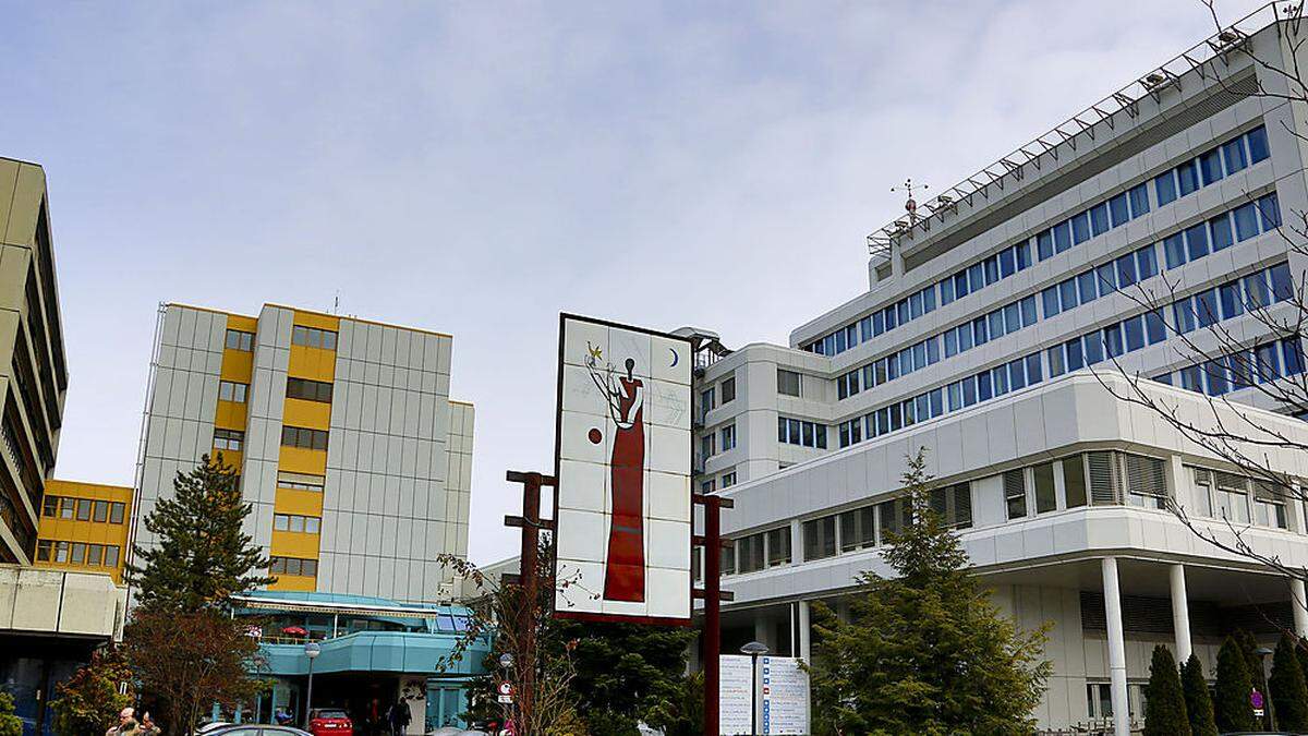 Die verletzte Schülerin wurde ins LKH Villach geflogen