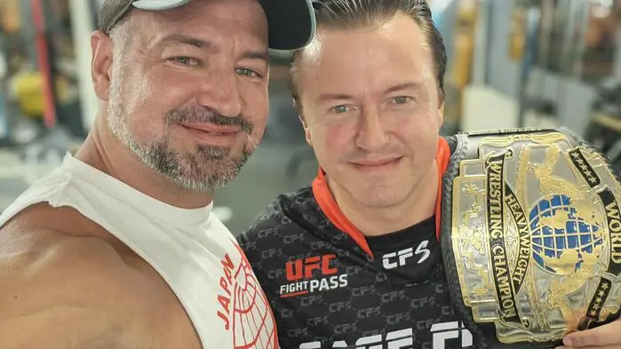 Chris „Bambiikller“ Raaber und Schauspieler Christoph Schlagenhaufen