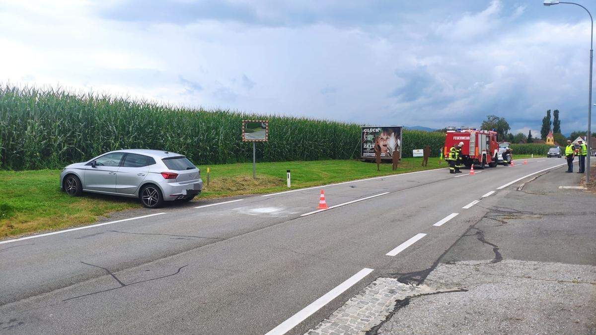 Ein 45-jähriger Motorradlenker wurde beim Aufprall leicht verletzt