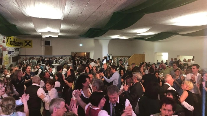 Auch heuer wurde der Reiterball des Reit- und Fahrvereins Apfelland Steiermark wieder gut besucht.
