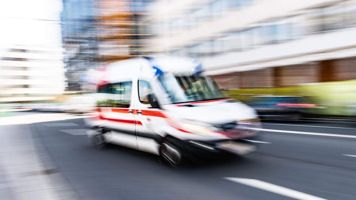 Rotes Kreuz zieht die Bremse bei nächtlichen Fahrten