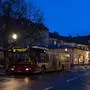 Für Busfahrgäste sieht es abends in Klagenfurt trist aus.