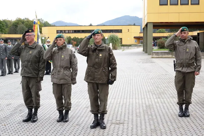 Militärkommandant Bigadier Heinz Zöllner, Karl-Heinz Tatschl, Kommandant Jägerbataillon 18, Brigadier Jürgen Wörgötter, Kommandant 7. Jägerbrigade, und Oberstleutnant Reinhard Bacher, stellvertretender Kommandant Jägerbataillon 18.