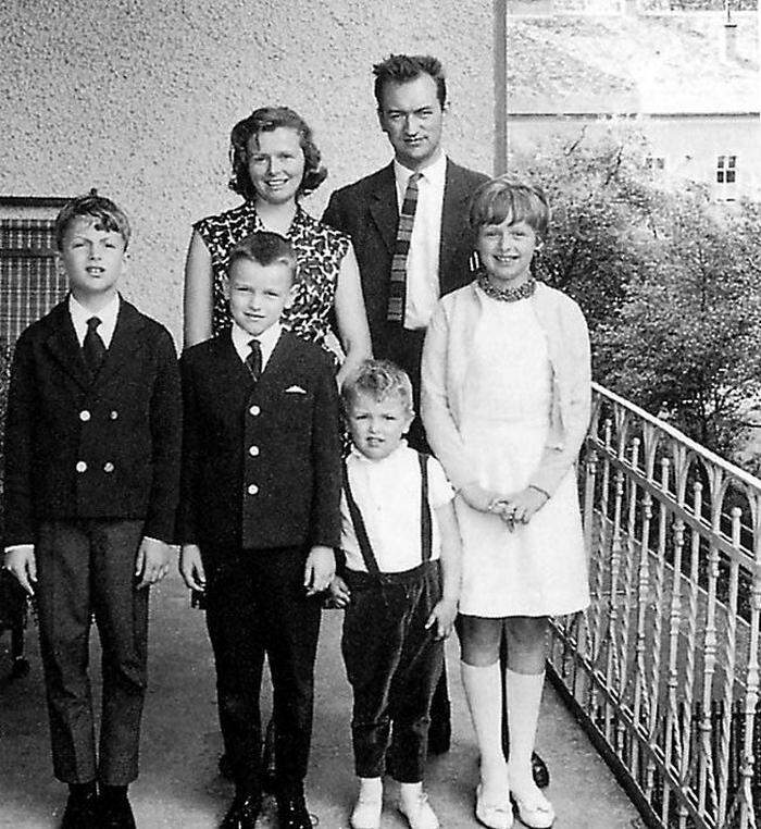 Die Eltern mit ihren Kindern Philipp, Eberhard, Franz und Elisabeth, etwa im Jahr 1965