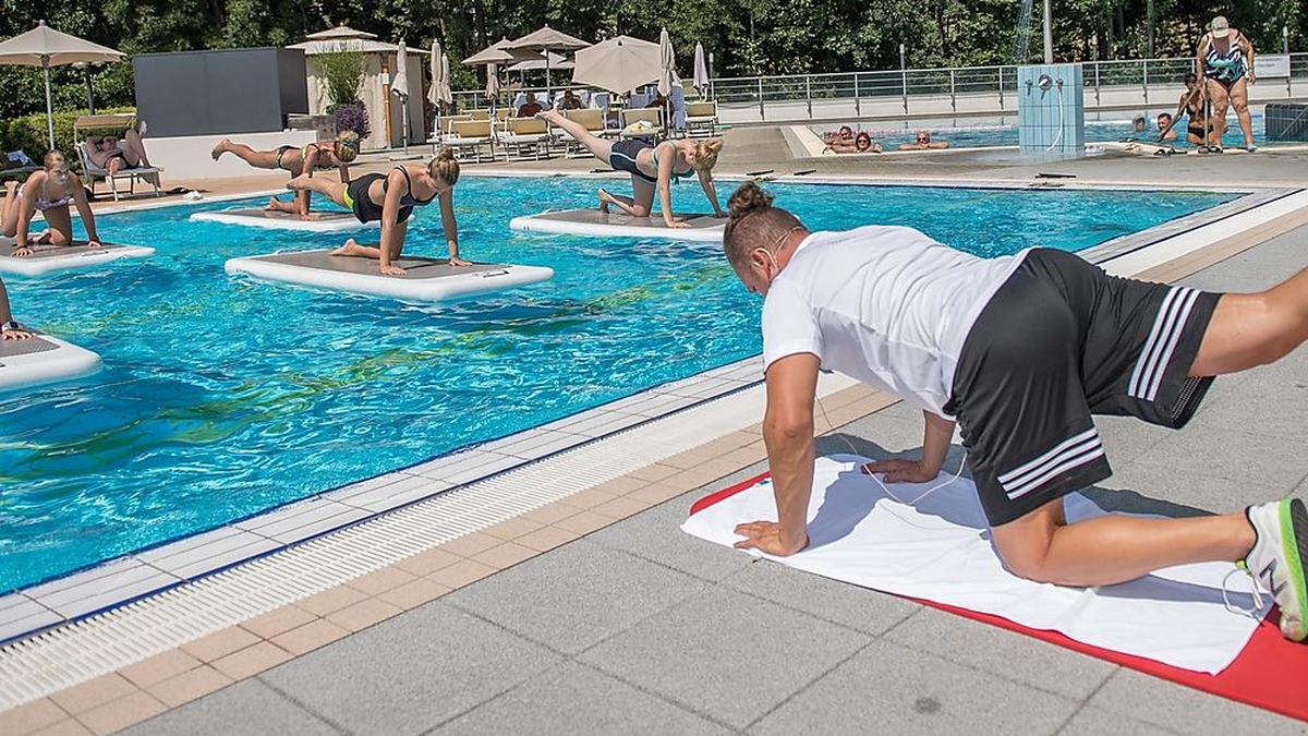 Mucki-Spiele auf dem Wasser