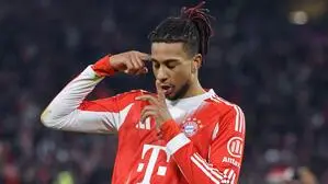 Bayerns Olise erzielte ein Tor und leistete zwei Assists.