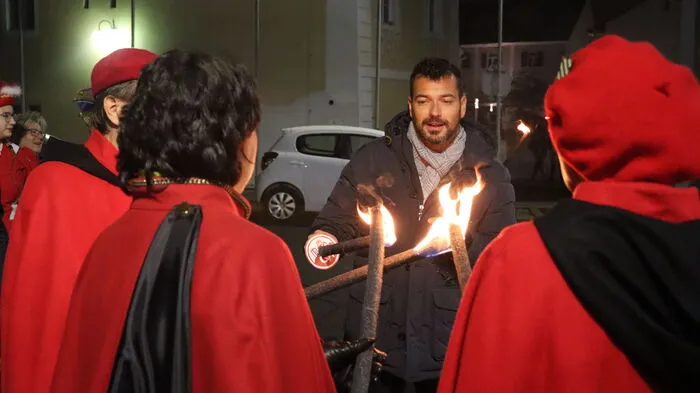 Anlässlich des Faschingsbeginns wurde am Freitag das Machtspiel zwischen dem Gleisdorfer Bürgermeister Christoph Stark und den Narren um die Herrschaft der Stadt eröffnet.