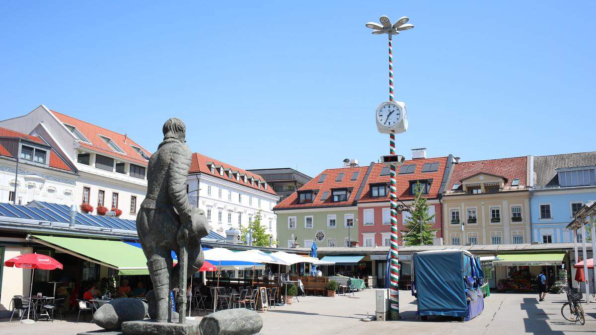 Begehrtes Pflaster: Am Klagenfurter Benediktinermarkt steht ein Lokal zur Vermietung frei. 