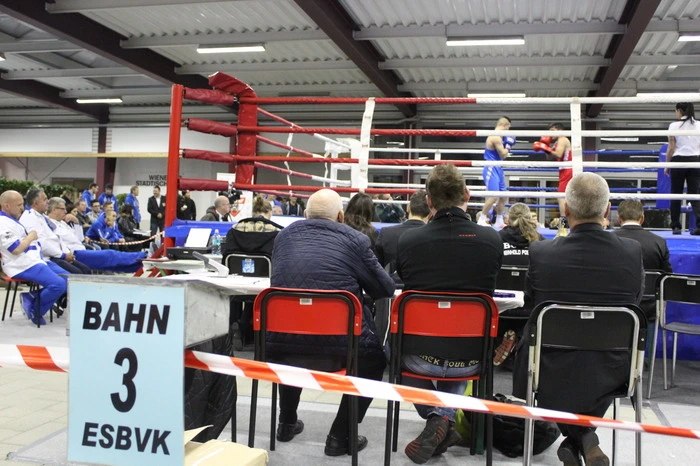 Die Österreichischen Staatsmeisterschaften im Boxen wurden vom 3. bis 5. November in Klagenfurt ausgetragen. Mitorganisiert wurde die Veranstaltung vom E&S Klagenfurt
