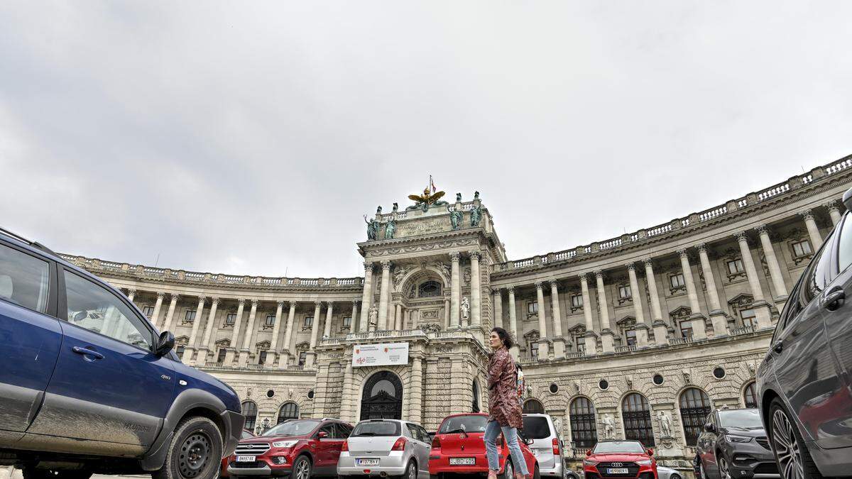 Was ist in der Hofburg los? Viele Jugendliche wissen wenig davon