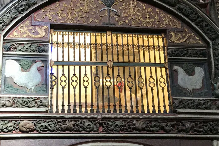In der Kathedrale von Santo Domingo de la Calzada kräht der Hahn. Das bringt Glück!