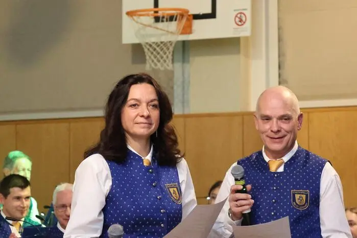 Daniela Sattler und Manfred Stückler führten durch das Programm.