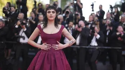 Cara Delevingne setzt bei den Filmfestspielen auf einen neuen Look
