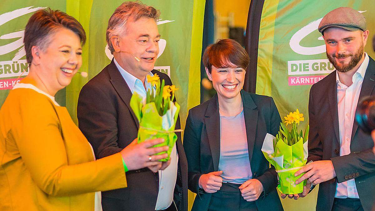 Olga Voglauer und Christoph Gräfling (rechts) erhielten Rückenstärkung von Bundesparteichef Werner Kogler und Klubobfrau Sigi Maurer