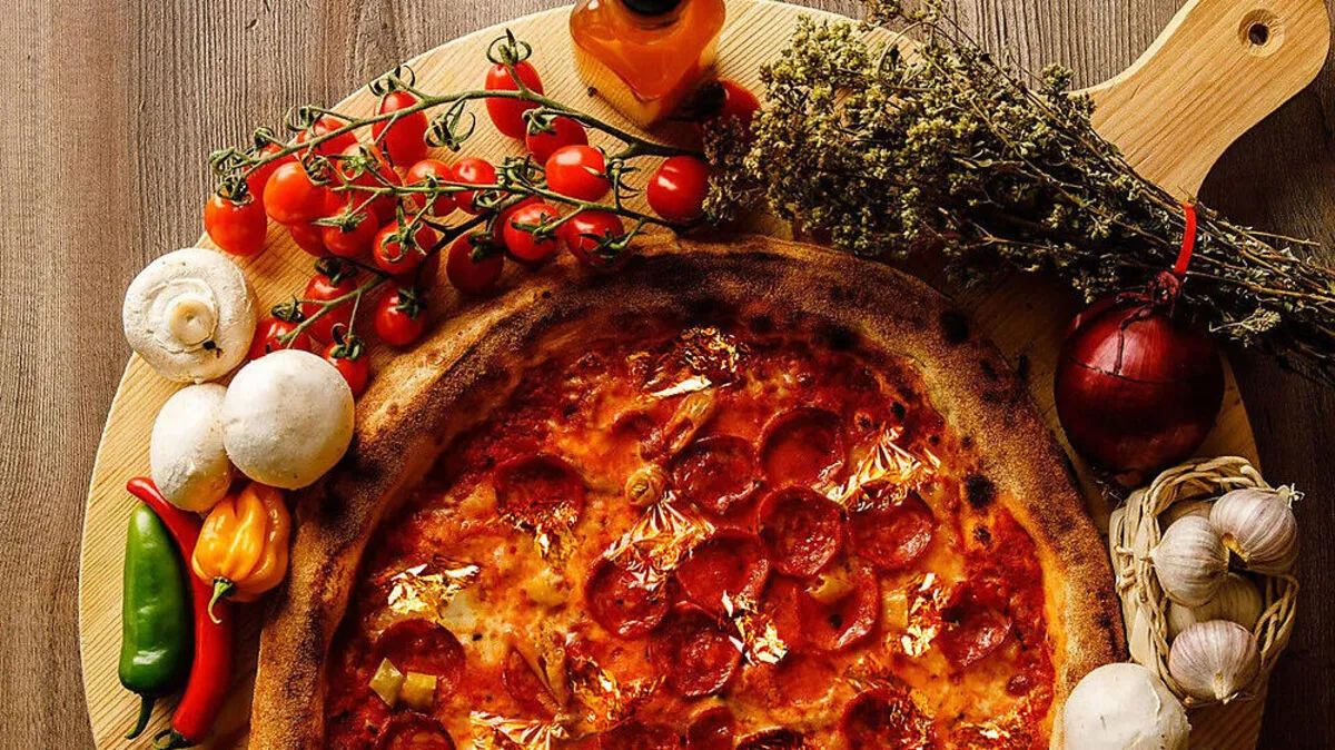 Im Restaurant La Piazza bekommt man eine ´Pizza Oro´ für satte 249,99 Euro