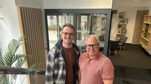 Alexander Zach und Mario Schlemmer organisieren das Grillfestival