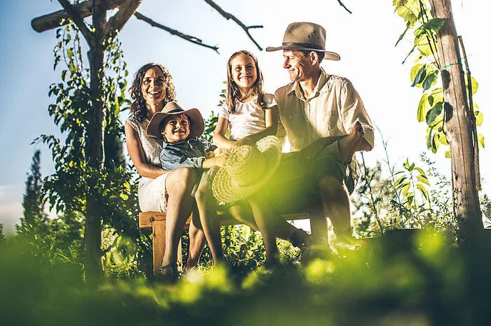 Je bitterer und pfeffriger im Abgang, desto mehr gesunde Polyphenole hat das Öl, was typisch sei für die Sorte „Istrische Schönheit“, erklärt Nina Gramona, die von ihrer Mutter, einer Olivenölexpertin, viel gelernt hat.