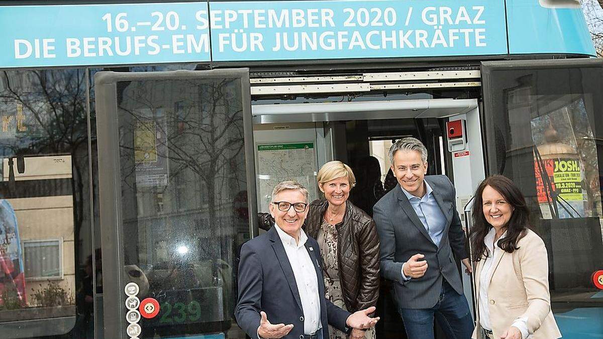 Josef Herk, Barbara Muhr, Kurt Hohensinner und Angelika Ledineg hatten noch vor Kurzem die EuroSkills-Bim in Graz präsentiert
