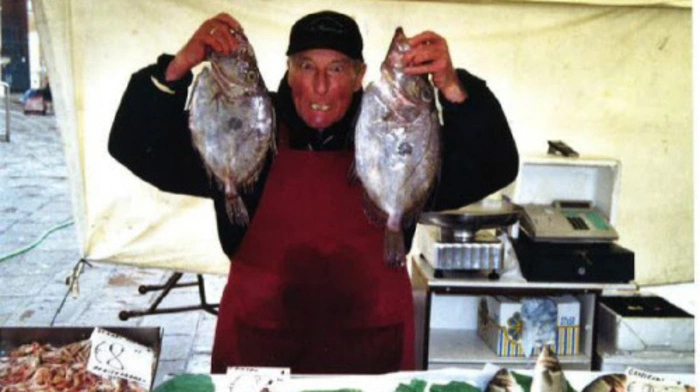 Auf dem Fischmarkt