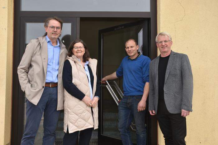 Hermann und Margit Thonhauser mit Alexander Vincini und Wolfgang Gallant (von links)