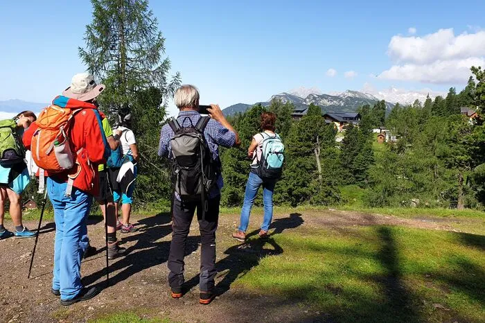 Fotos vom herrlichen Panorama beziehungsweise dem Blick auf den Dachstein müssen sein