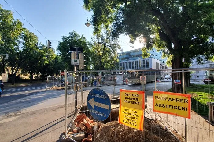 Während der Bauarbeiten, die bis 29. Mai angesetzt sind, ist der Radweg entlang des Opernrings unterbrochen.
