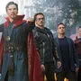 Benedict Cumberbatch, Robert Downey Jr., Mark Ruffalo und Benedict Wong in "Avengers: Infinity War"