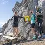 Montage auf 1955 Meter Seehöhe: Andreas Fischbacher, Gudrun Fischbacher und Günther Hammerer