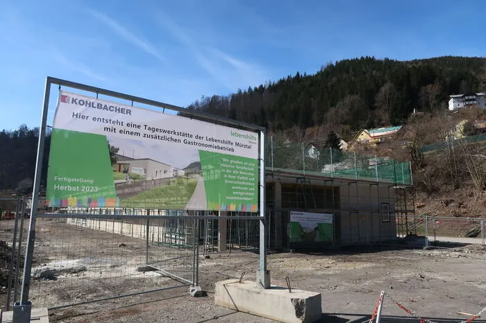 Mit September will man mit allen 24 Kunden und 12 Mitarbeitern übersiedeln.