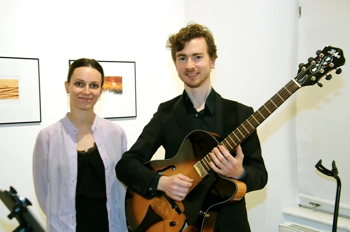 Für die stimmige Musik sorgten Maximilian Ganster (Gitarre) und Martina Schlemmer (Gesang).