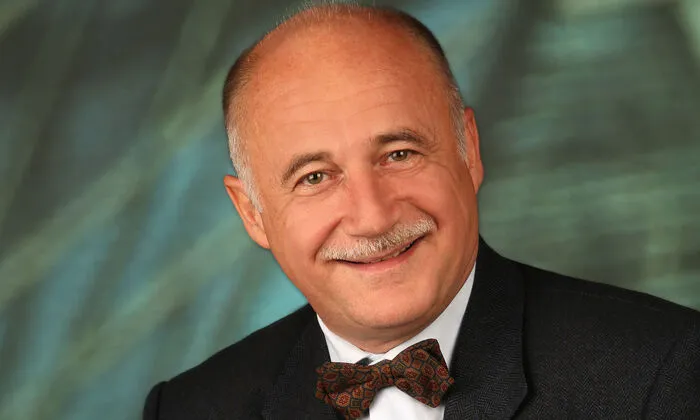 Dr. Gerhard Kobinger