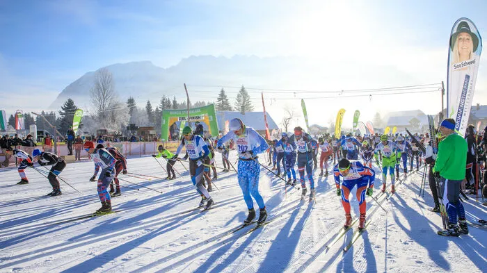 Am 27. Jänner fand in Bad Mitterndorf der 39. Internationale Steiralauf. Pünktlich um 9.45 Uhr fiel der Startschuss für die Teilnehmer, die die 30 Kilometer lange Classic-Strecke in Angriff nahmen.