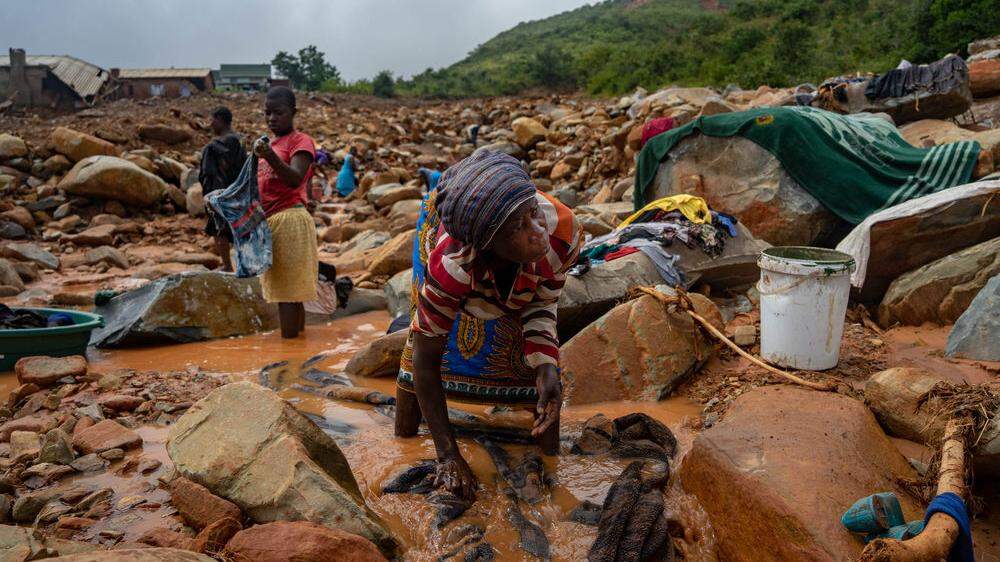 Der Zyklon Idai wiederum hatte in Mosambik, Malawi, Simbabwe und Madagaskar, verheerende Auswirkungen