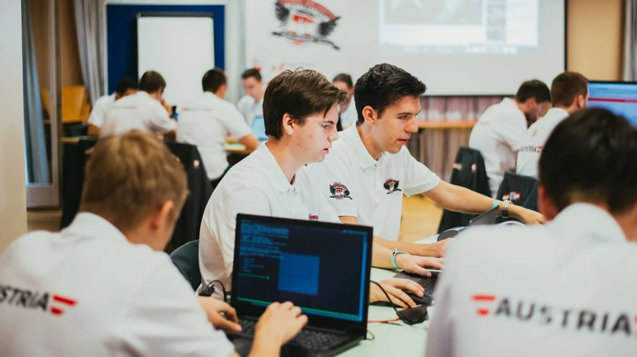 Mit 65 Teilnehmern in Wien hat im Jahr 2002 die Internationale Sicherheitskonferenz IKT mit Fokus Cyber-Sicherheit begonnen - bei der Veranstaltung im steirischen Fürstenfeld sind es bereits rund 2.500 Teilnehmer und fast 70 Aussteller aus 15 Nationen.