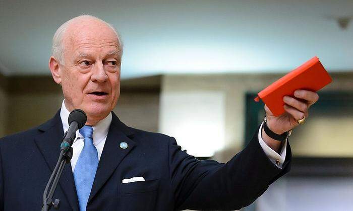 Muss zwischen den Delegationsteilnehmern hin und her laufen: Staffan de Mistura 