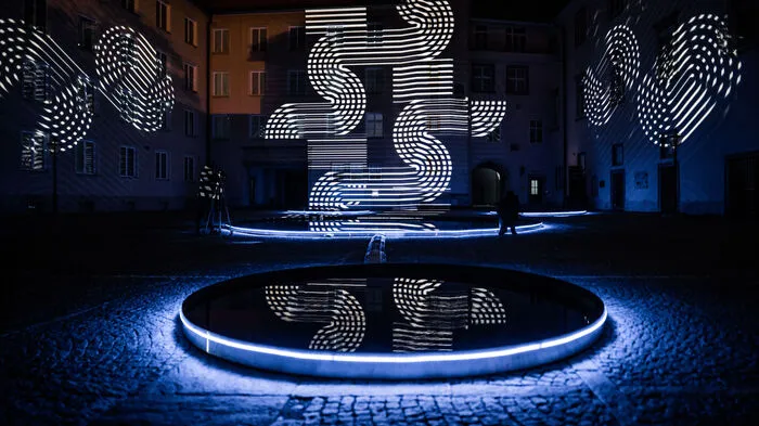 "Arkestra of Light - Polarized" von OchoResotto im Burghof