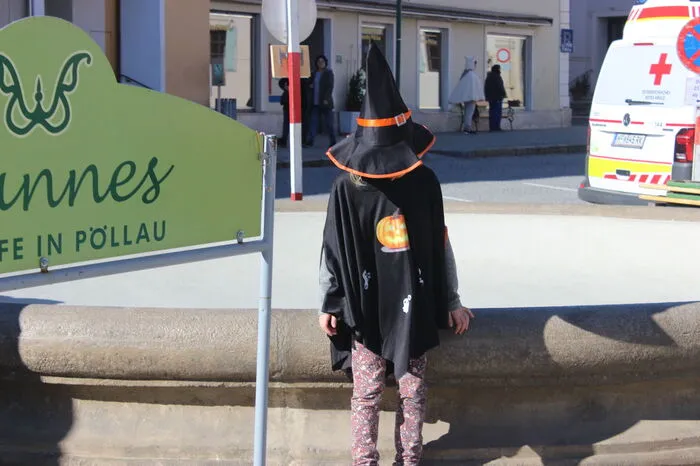 Neben einer Hüpfburg wurde auch Kinderschminken angeboten.