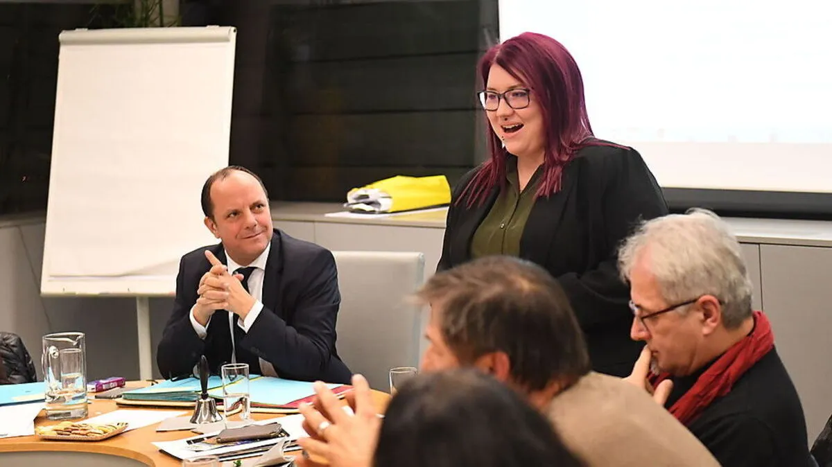 Cornelia Krautstingl bedankte sich beim Gleisdorfer Gemeidnerat für die Wahl zur neuen zweiten Vizebürgermeisterin